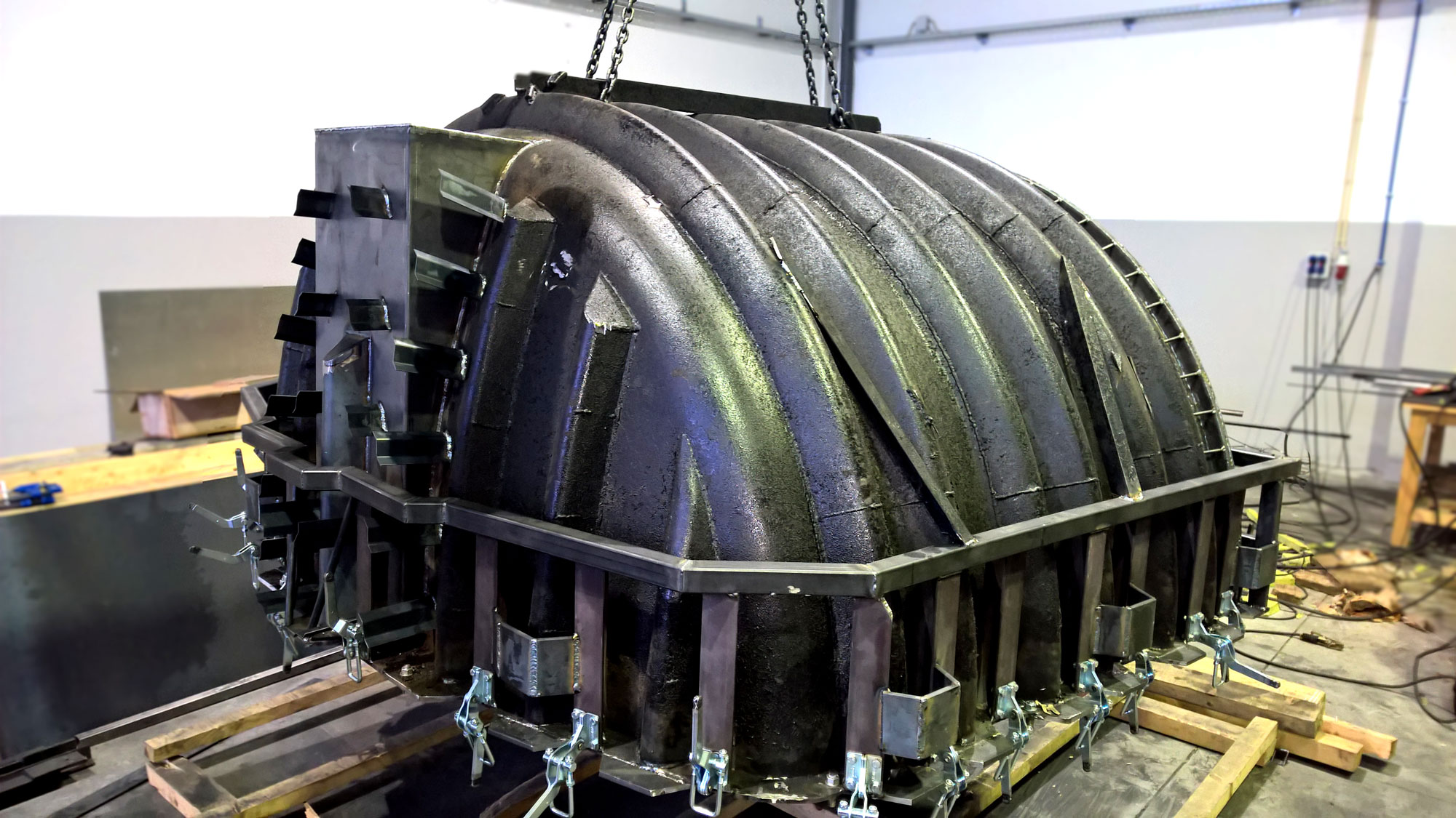 Molde de precisão para fabricação por rotomoldagem.